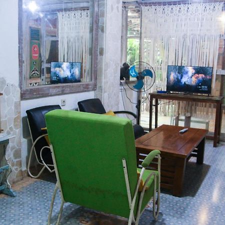Kejayan Budarno Homestay מראה חיצוני תמונה